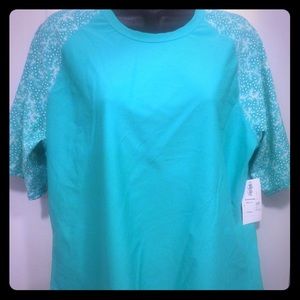Mint green Old Navy Rash Guard.. XXL